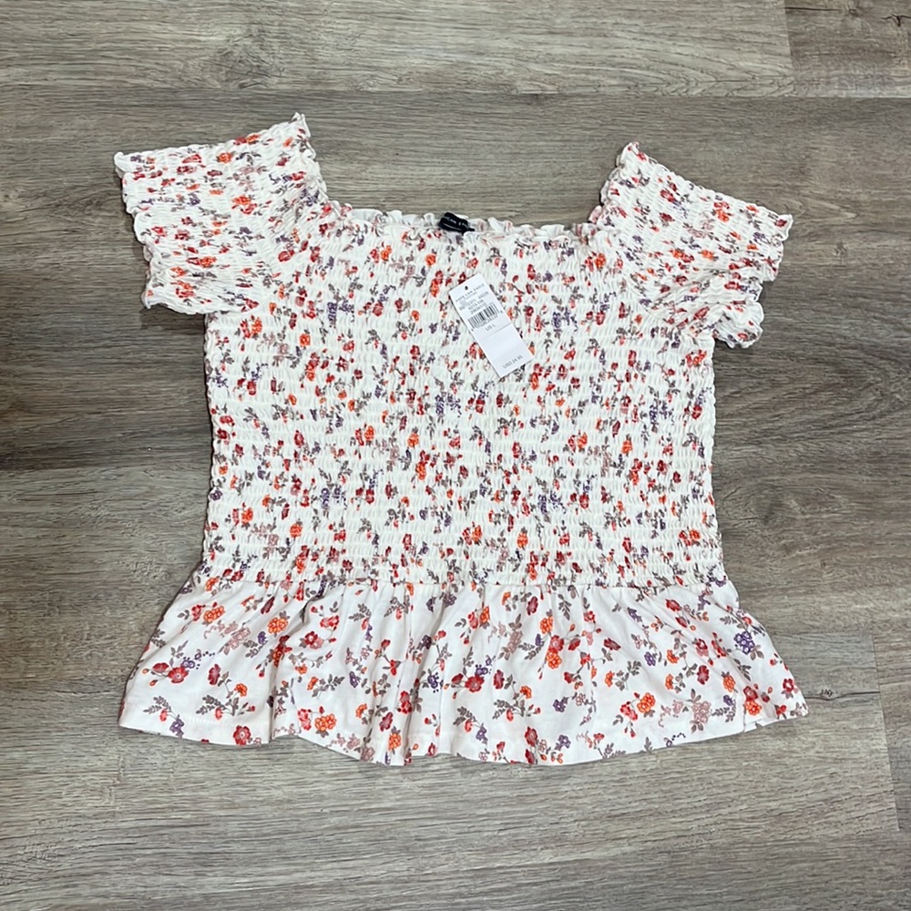 American Eagle Outfitters Cap Sleeve Smocked Top White with Floral Patterned L